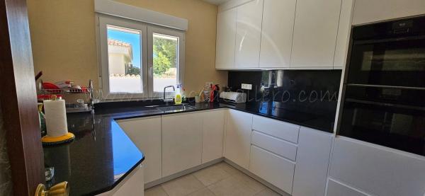 Casa independiente en calle Mimosa, 72