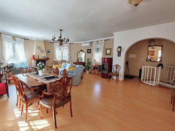 Casa independiente en calle Albaricoquero