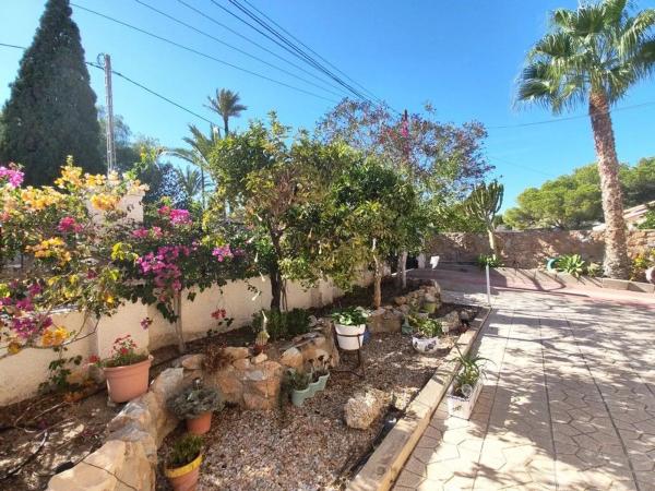 Casa independiente en calle Albaricoquero