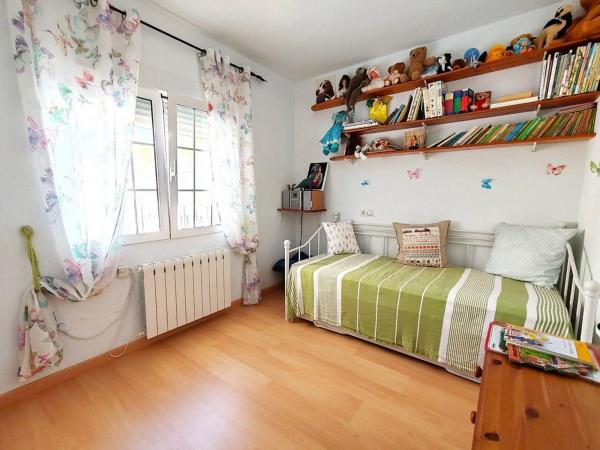 Casa independiente en calle Albaricoquero