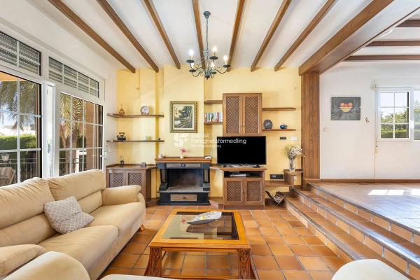 Casa independiente en avenida Avenue de Italia, 63