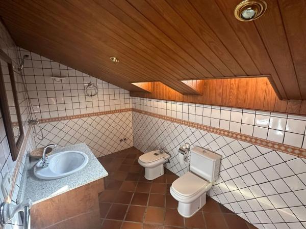 Casa independiente en avenida de Italia