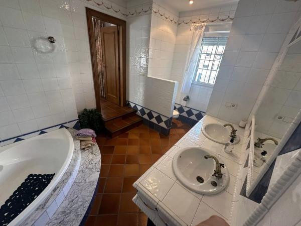 Casa independiente en avenida de Italia