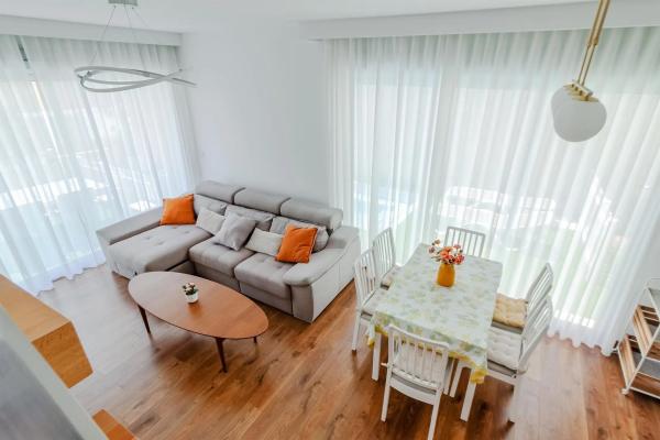 Casa independiente en calle Liverpool