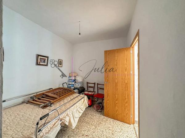 Casa independiente en avenida de los Segundas