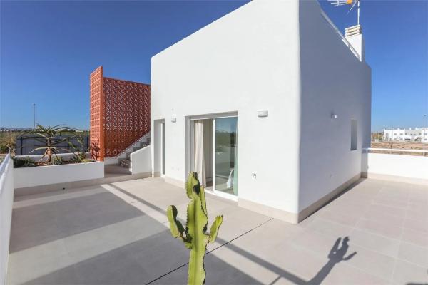 Casa independiente en calle Comunidad Castellano-Mancheg