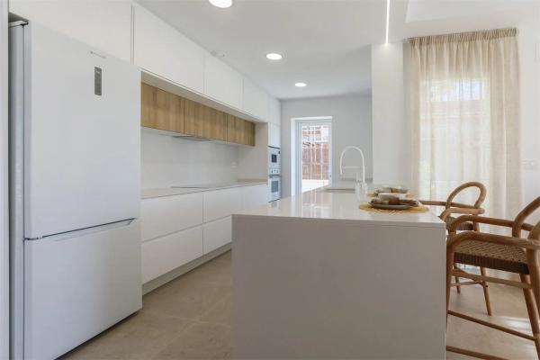 Casa independiente en calle Comunidad Castellano-Mancheg