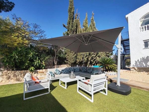 Casa independiente en calle mimosa