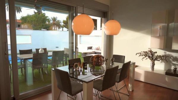 Casa independiente en calle Venecia s/n