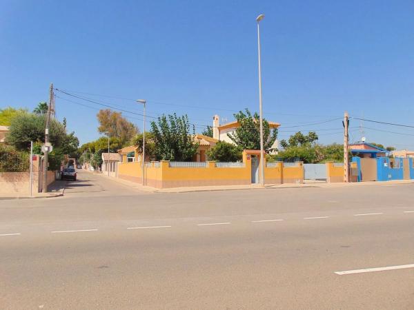 Casa independiente en calle mar egeo, 112