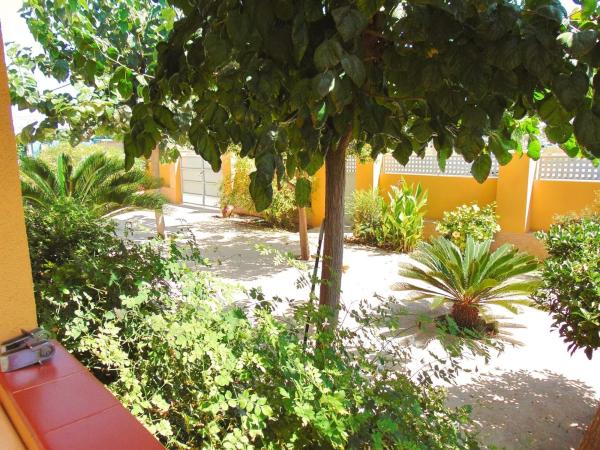 Casa independiente en calle mar egeo, 112