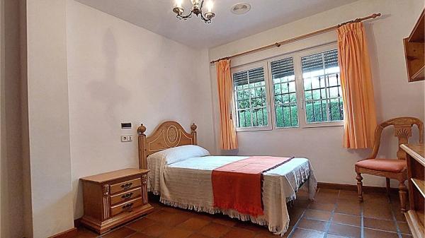 Casa independiente en avenida de Italia, 56 -66