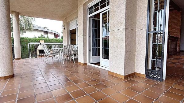 Casa independiente en avenida de Italia, 56 -66