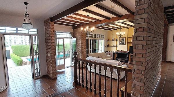 Casa independiente en avenida de Italia, 56 -66