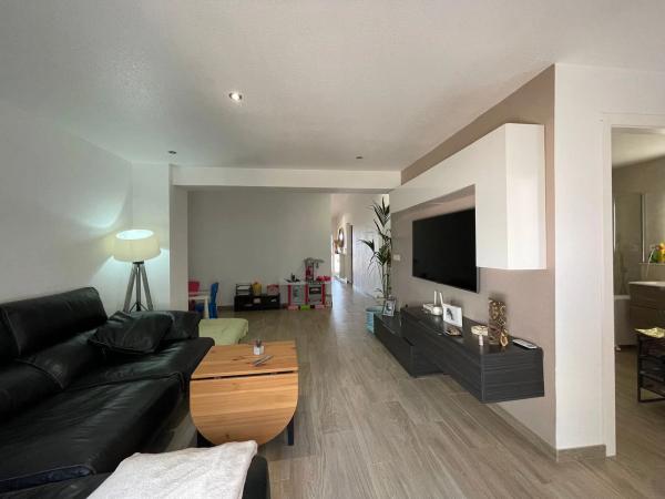 Casa independiente en Barrio Cañada de Praez, 74