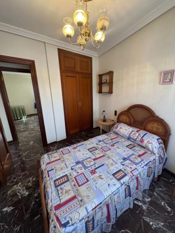 Casa independiente en calle Federico García Lorca, 5