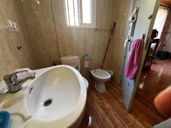 Casa independiente en calle Menéndez Pelayo