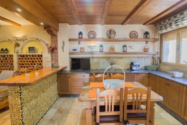 Casa independiente en calle Poeta Miguel Hernández