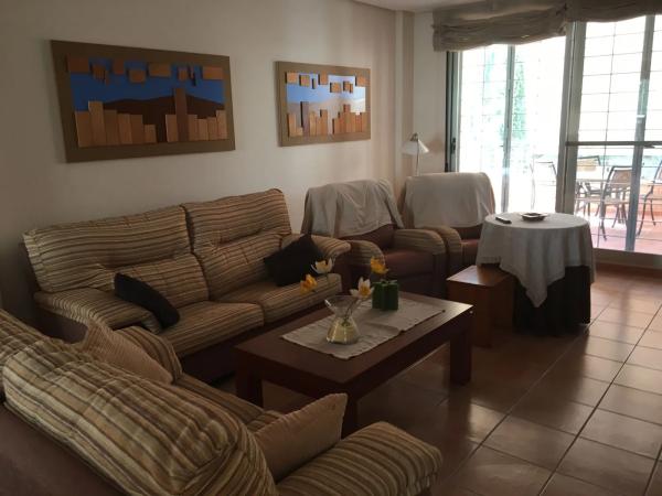 Casa independiente en calle Doctor Rafael Poveda Escud