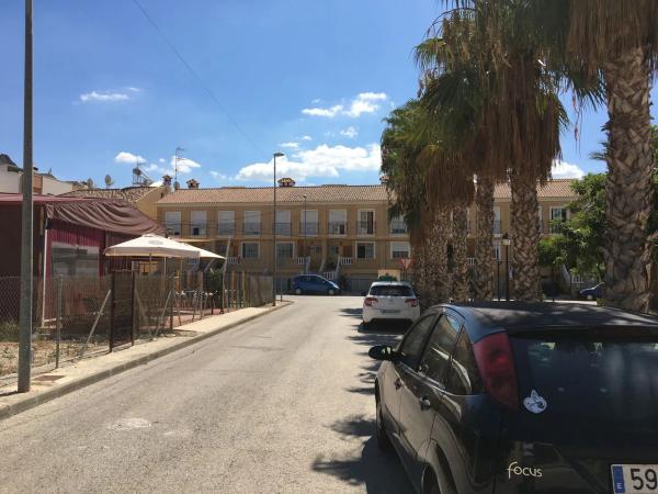 Casa independiente en calle Doctor Rafael Poveda Escud