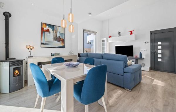 Casa independiente en avenida de Argentina, 72