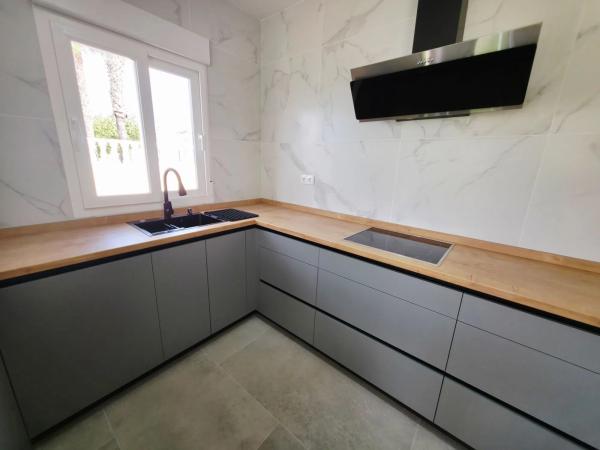 Casa independiente en Honda, 60