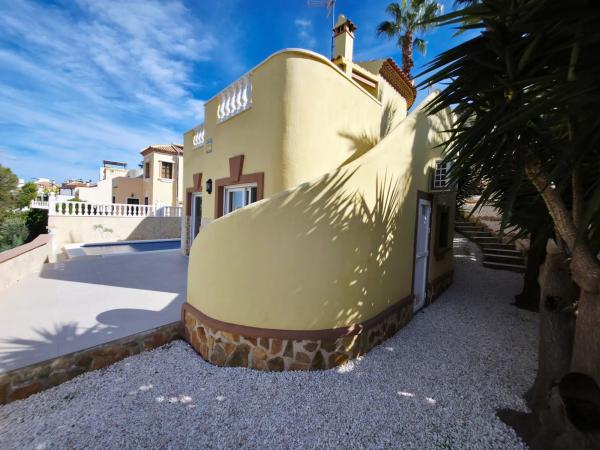 Casa independiente en Honda, 60