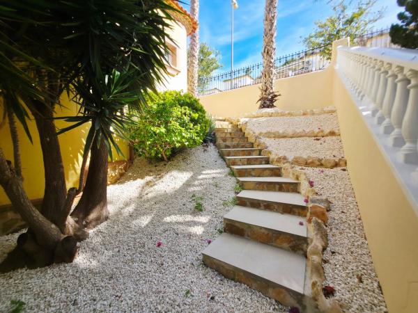 Casa independiente en Honda, 60