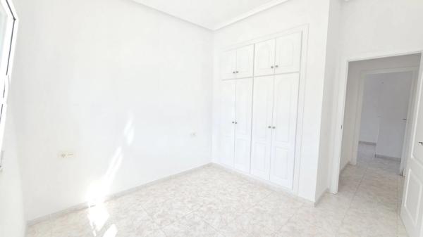 Casa independiente en Calle s/n Calle Pres