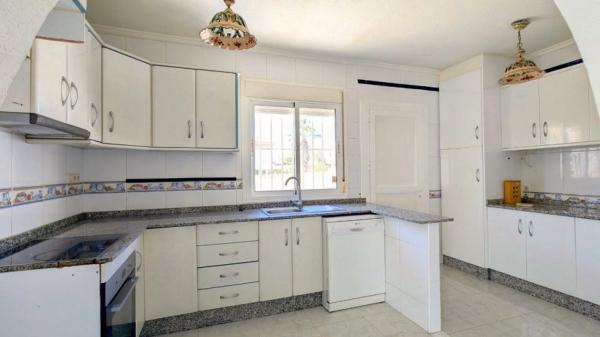 Casa independiente en calle Murillo