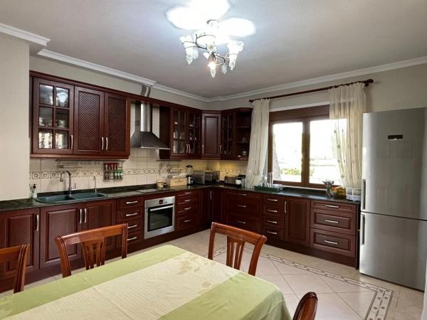 Casa independiente en calle de los Almendros, 31