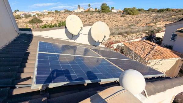 Casa independiente en calle Murillo