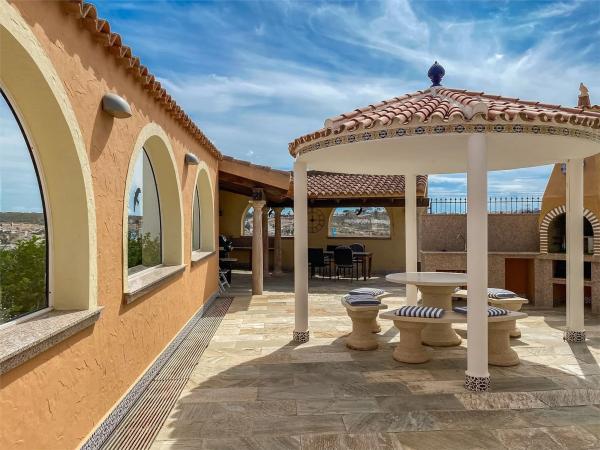 Casa independiente en paseo de Bo Astrom Nˡ 101