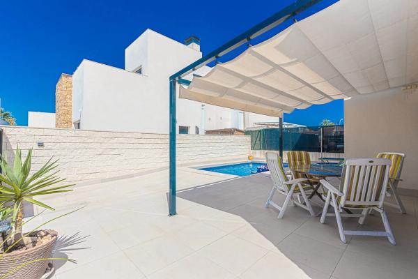 Casa independiente en Av. de Argentina, 77