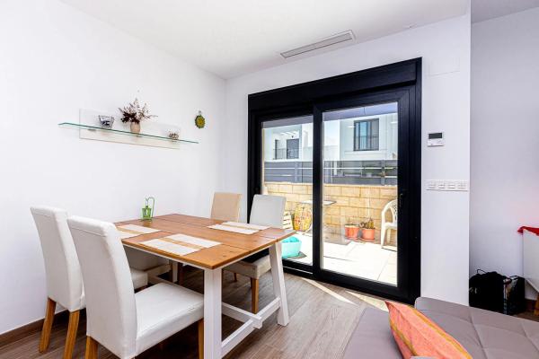 Casa independiente en Av. de Argentina, 77