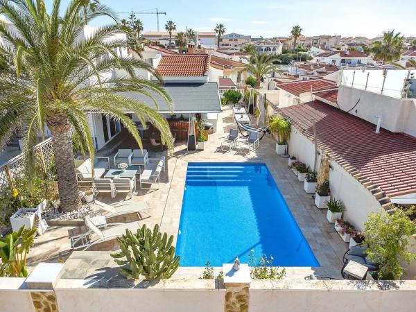 Casa independiente en calle Murillo