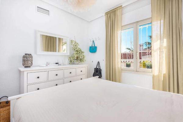 Casa independiente en calle Murillo