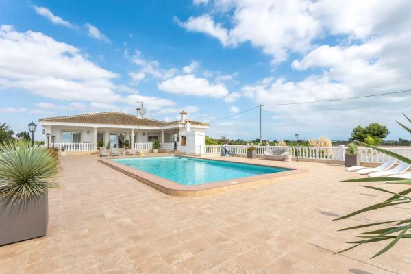 Casa independiente en Cv-920, 34