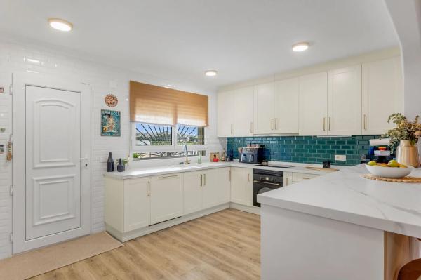 Casa independiente en Cv-920, 34