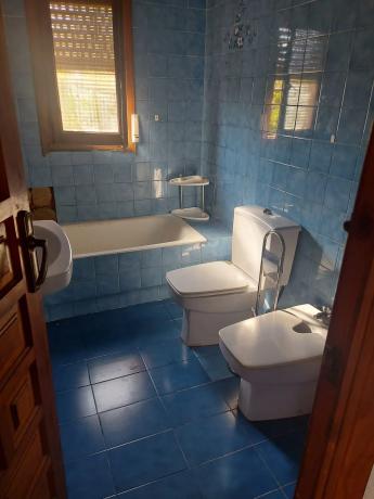 Casa independiente en avenida de las Naciones, 185