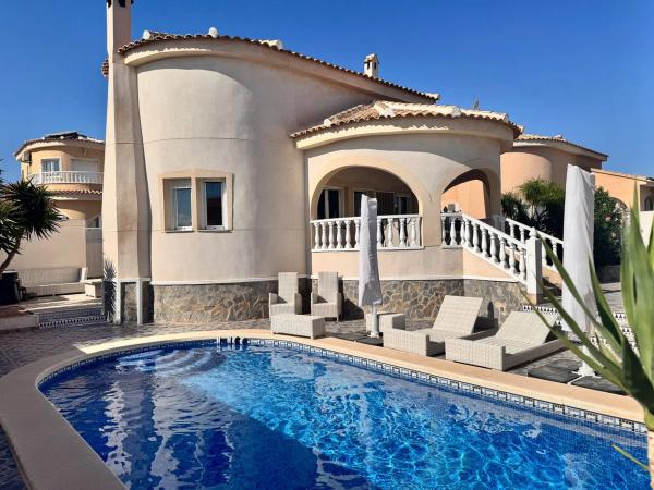 Casa independiente en calle Sorolla, 57