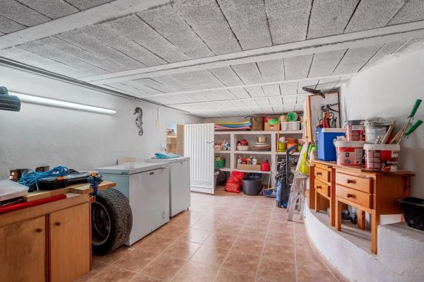 Casa independiente en calle Triángulo, 6