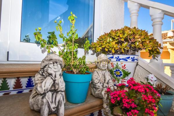 Casa independiente en calle Sierra del Carche