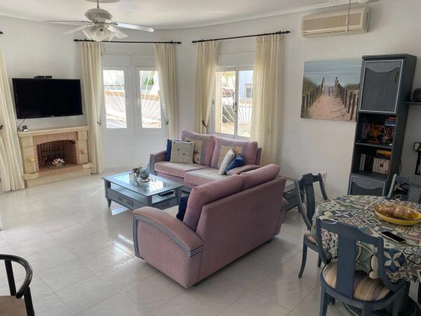 Casa independiente en calle Sierra de Ancares, 1