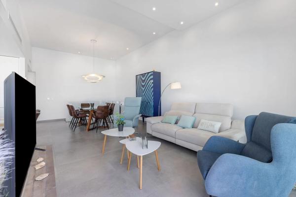 Casa independiente en avenida del Recorral