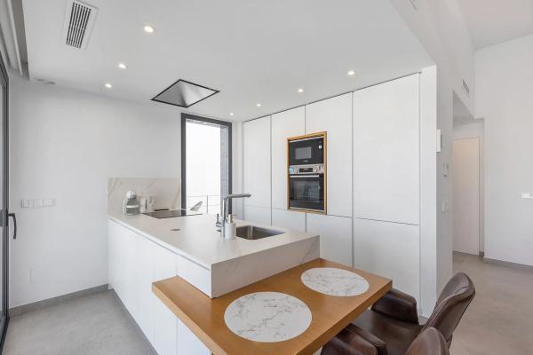 Casa independiente en avenida del Recorral