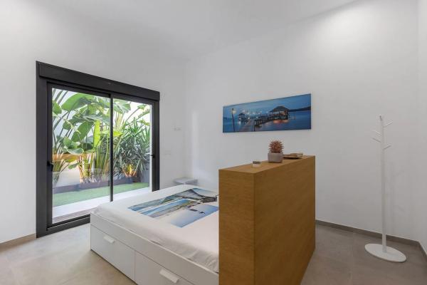 Casa independiente en avenida del Recorral