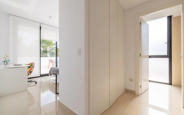 Casa independiente en avenida Guatemala