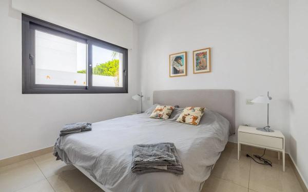 Casa independiente en avenida Guatemala