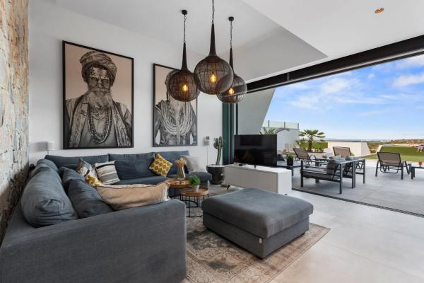 Casa independiente en avenida del Recorral